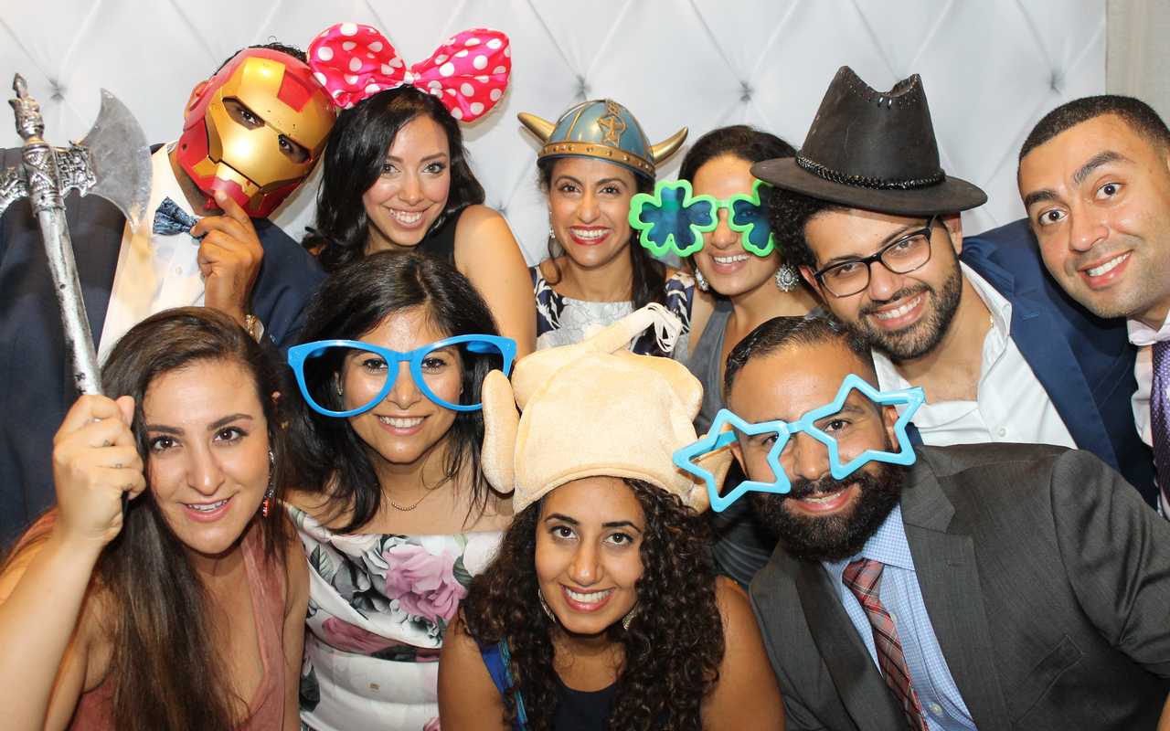 Read more about the article The Toronto Photo Booth Guide