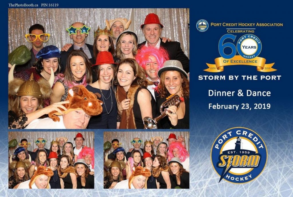 Read more about the article Toronto’s Photo booth with at Port Credit Hockey Dinner Dance 2019
