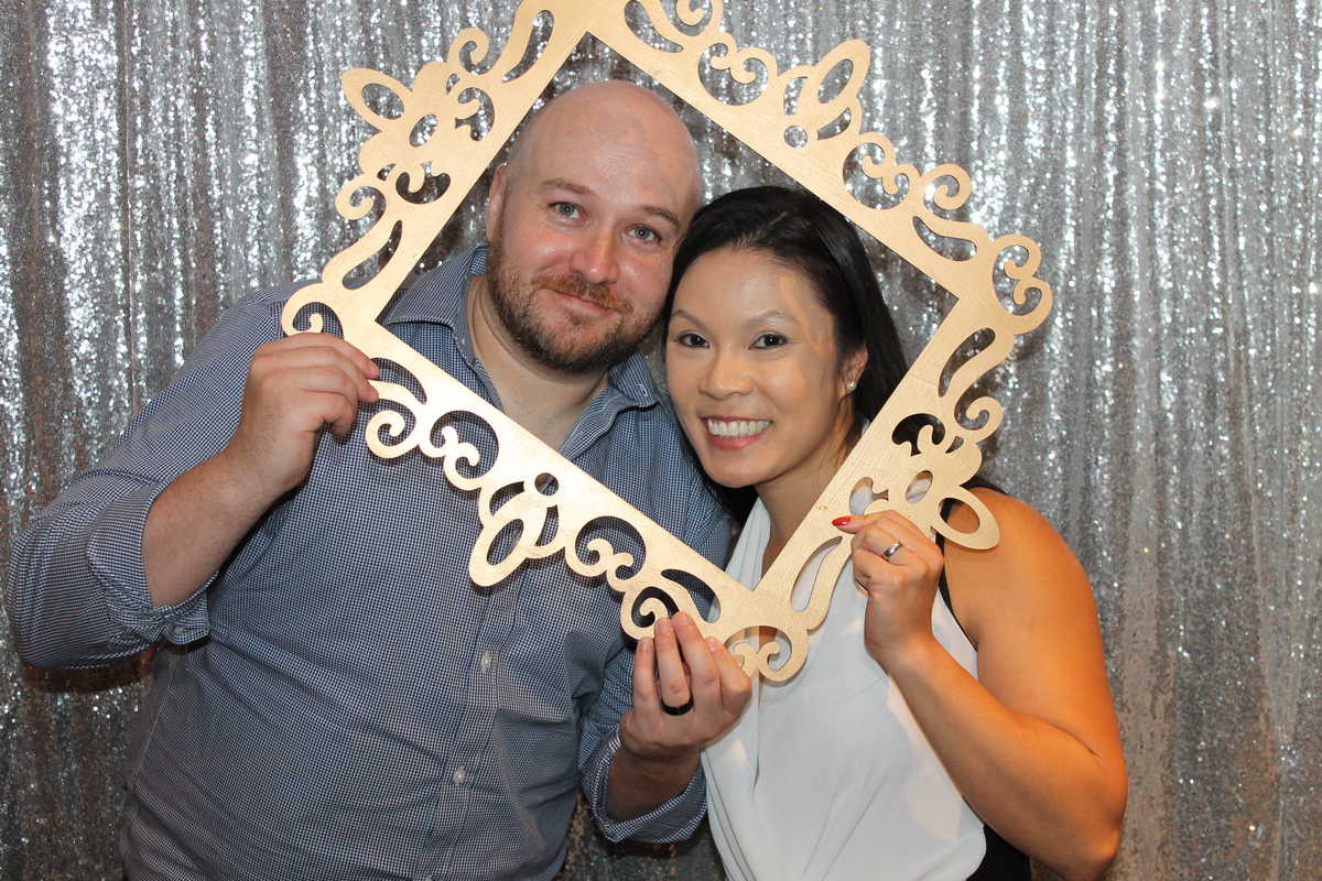 Read more about the article Hamilton Photo Booth Rental