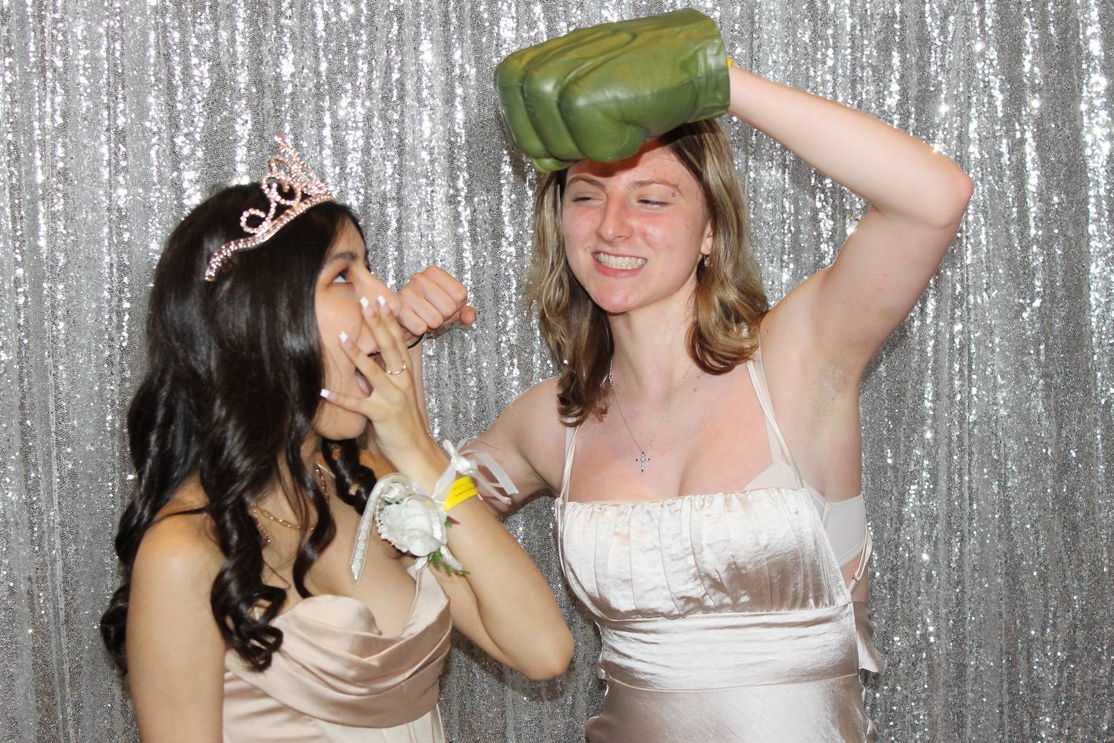 Read more about the article Capturing Memories with Photo Booths in Mississauga